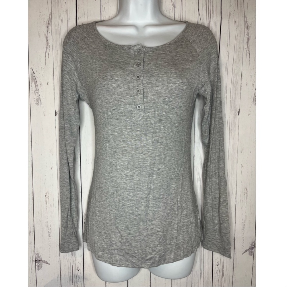 Women’s Size Small Heather Gray Long Sleeve Henly Top Casual